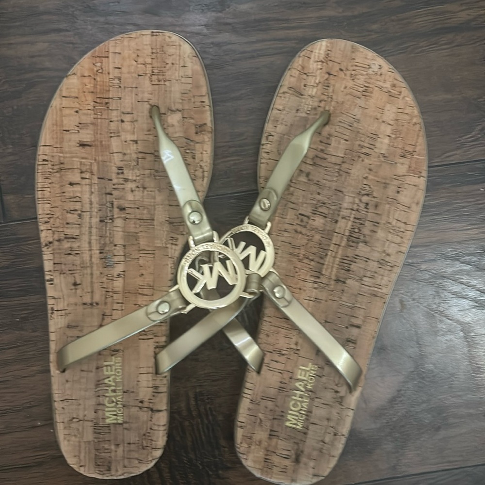 Micheal Kor Sandals Size 10